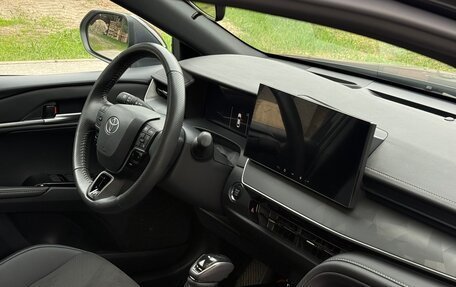 Toyota Camry, 2024 год, 3 790 000 рублей, 12 фотография