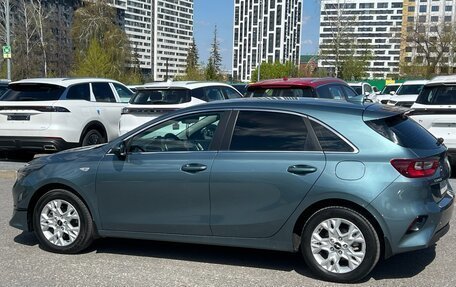 KIA cee'd III, 2022 год, 2 200 000 рублей, 9 фотография