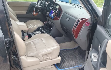 Mitsubishi Pajero III рестайлинг, 2006 год, 780 000 рублей, 5 фотография