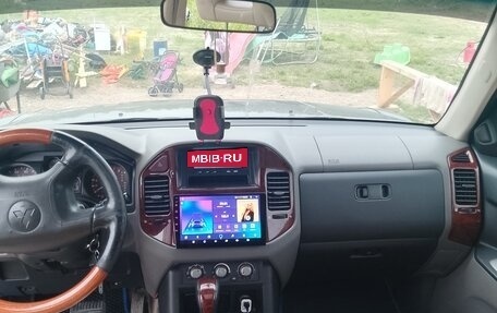 Mitsubishi Pajero III рестайлинг, 2006 год, 780 000 рублей, 18 фотография
