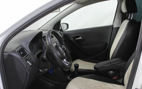 Volkswagen Polo VI (EU Market), 2019 год, 780 000 рублей, 24 фотография