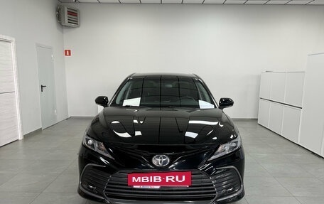 Toyota Camry, 2021 год, 3 250 000 рублей, 5 фотография