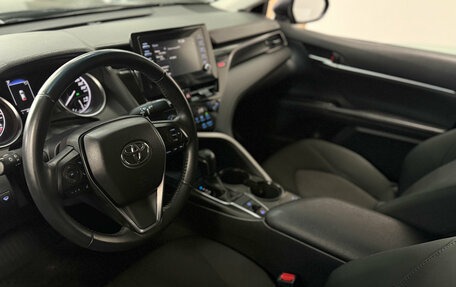 Toyota Camry, 2021 год, 3 250 000 рублей, 17 фотография