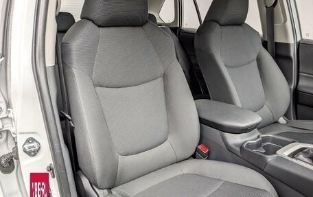Toyota RAV4, 2024 год, 3 850 000 рублей, 22 фотография