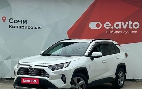 Toyota RAV4, 2020 год, 2 950 000 рублей, 1 фотография