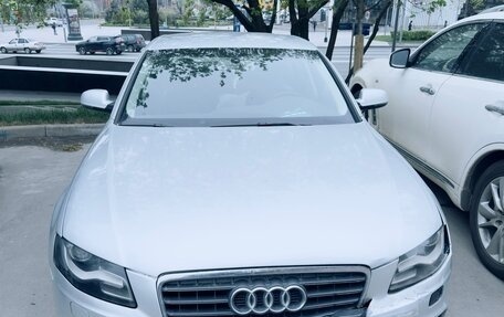 Audi A4, 2011 год, 650 000 рублей, 1 фотография