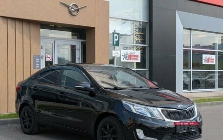 KIA Rio III рестайлинг, 2013 год, 580 000 рублей, 1 фотография
