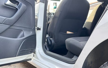 Volkswagen Polo VI (EU Market), 2014 год, 850 000 рублей, 13 фотография