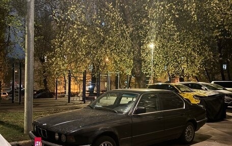 BMW 7 серия, 1988 год, 570 000 рублей, 2 фотография