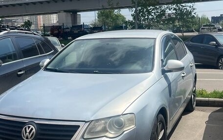 Volkswagen Passat B6, 2007 год, 490 000 рублей, 2 фотография