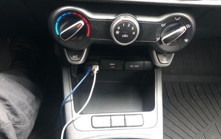 KIA Rio IV, 2021 год, 1 770 000 рублей, 12 фотография