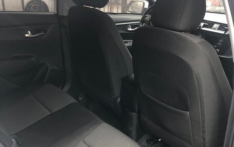 KIA Rio IV, 2021 год, 1 770 000 рублей, 16 фотография