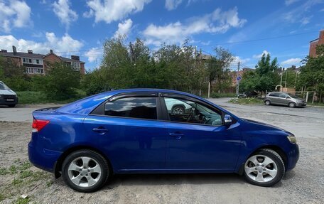 KIA Cerato III, 2010 год, 735 000 рублей, 6 фотография