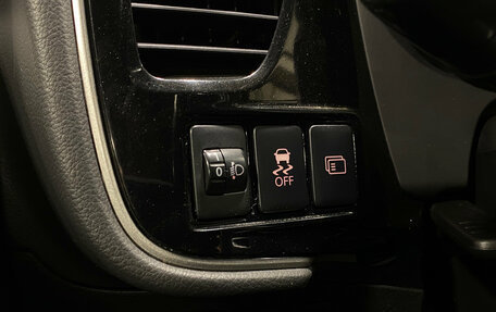 Mitsubishi Outlander III рестайлинг 3, 2012 год, 1 549 000 рублей, 16 фотография