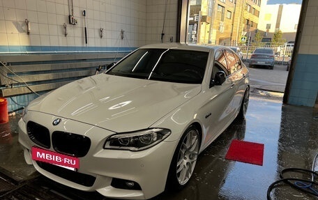 BMW 5 серия, 2016 год, 3 650 000 рублей, 2 фотография