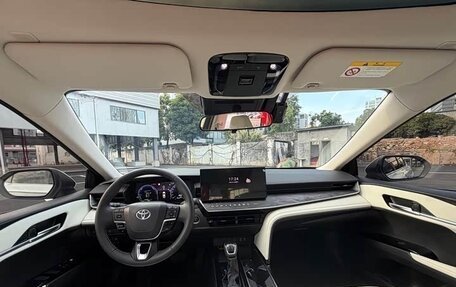 Toyota Camry, 2025 год, 3 963 000 рублей, 6 фотография