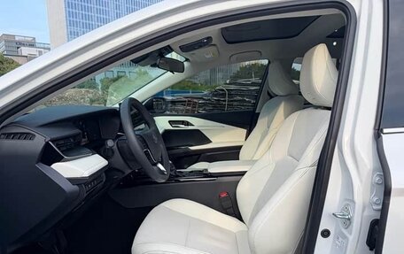 Toyota Camry, 2025 год, 3 963 000 рублей, 4 фотография