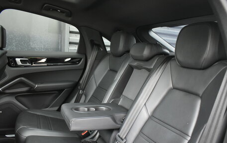 Porsche Cayenne III, 2019 год, 7 980 000 рублей, 13 фотография