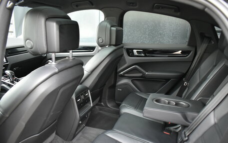 Porsche Cayenne III, 2019 год, 7 980 000 рублей, 12 фотография