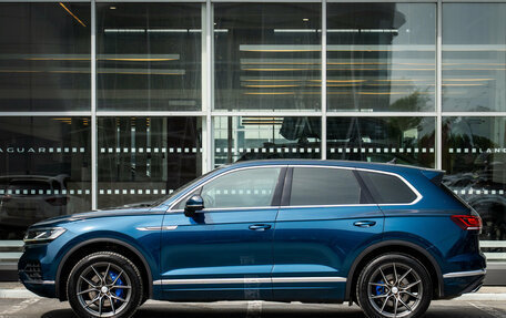 Volkswagen Touareg III, 2018 год, 4 400 000 рублей, 5 фотография