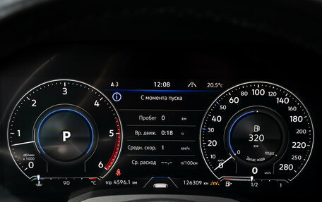 Volkswagen Touareg III, 2018 год, 4 400 000 рублей, 17 фотография