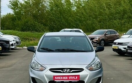 Hyundai Solaris II рестайлинг, 2011 год, 760 000 рублей, 3 фотография