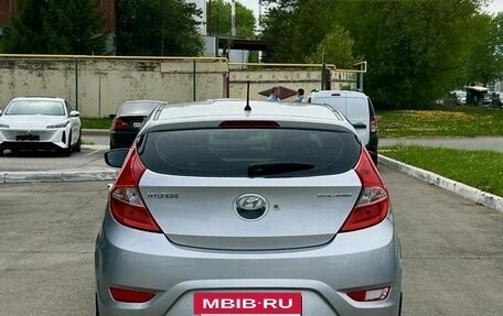 Hyundai Solaris II рестайлинг, 2011 год, 760 000 рублей, 6 фотография