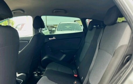 Hyundai Solaris II рестайлинг, 2011 год, 760 000 рублей, 18 фотография