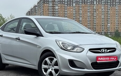 Hyundai Solaris II рестайлинг, 2012 год, 700 000 рублей, 1 фотография