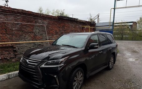 Lexus LX III, 2017 год, 6 000 000 рублей, 1 фотография