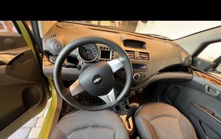 Chevrolet Spark III, 2011 год, 600 000 рублей, 8 фотография