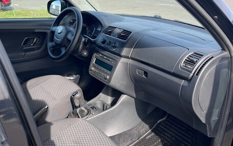 Skoda Fabia II, 2012 год, 375 000 рублей, 9 фотография
