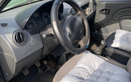 Renault Logan I, 2006 год, 250 000 рублей, 3 фотография