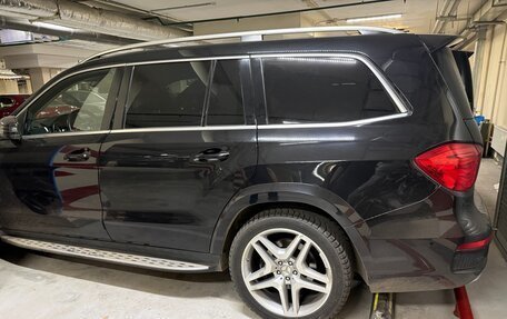 Mercedes-Benz GL-Класс, 2015 год, 5 200 000 рублей, 2 фотография