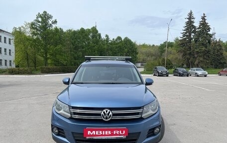 Volkswagen Tiguan I, 2011 год, 890 000 рублей, 2 фотография