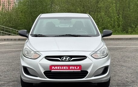 Hyundai Solaris II рестайлинг, 2012 год, 700 000 рублей, 11 фотография