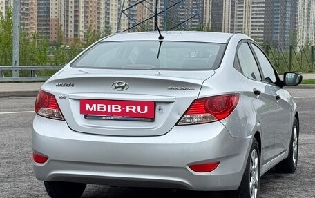 Hyundai Solaris II рестайлинг, 2012 год, 700 000 рублей, 6 фотография