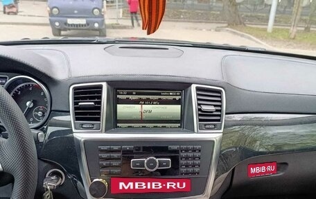 Mercedes-Benz GL-Класс, 2015 год, 2 700 000 рублей, 10 фотография