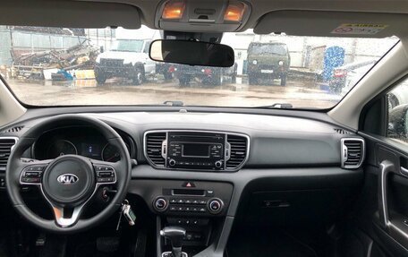 KIA Sportage IV рестайлинг, 2018 год, 2 067 000 рублей, 5 фотография