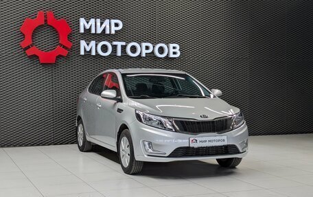 KIA Rio III рестайлинг, 2013 год, 899 000 рублей, 3 фотография