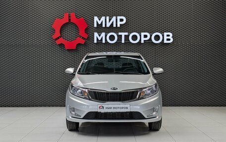 KIA Rio III рестайлинг, 2013 год, 899 000 рублей, 2 фотография