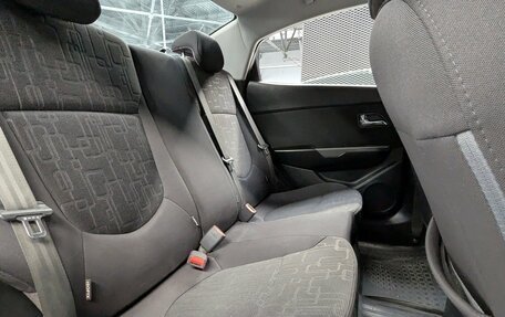 KIA Rio III рестайлинг, 2013 год, 899 000 рублей, 32 фотография
