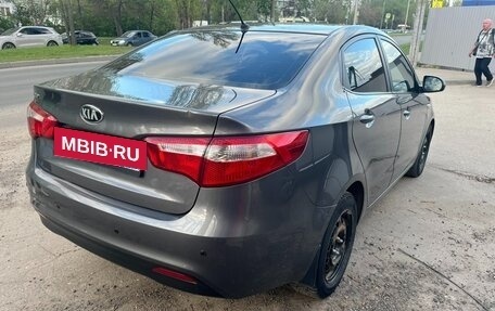 KIA Rio III рестайлинг, 2014 год, 840 000 рублей, 4 фотография