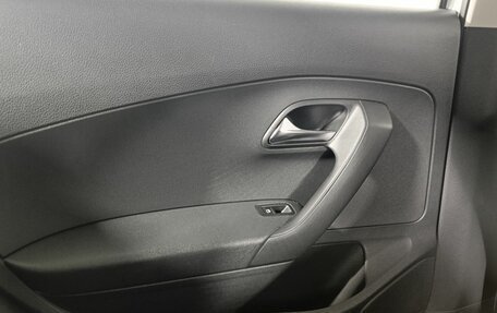 Volkswagen Polo VI (EU Market), 2018 год, 990 000 рублей, 19 фотография