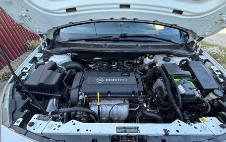 Opel Astra J, 2011 год, 750 000 рублей, 10 фотография
