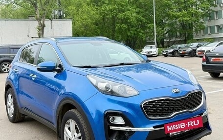 KIA Sportage IV рестайлинг, 2018 год, 1 900 000 рублей, 2 фотография
