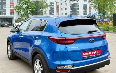 KIA Sportage IV рестайлинг, 2018 год, 1 900 000 рублей, 6 фотография