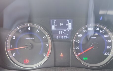 Hyundai Solaris II рестайлинг, 2015 год, 800 000 рублей, 11 фотография