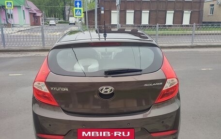 Hyundai Solaris II рестайлинг, 2015 год, 800 000 рублей, 5 фотография