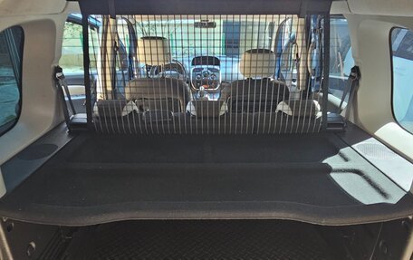 Renault Kangoo II рестайлинг, 2013 год, 985 000 рублей, 10 фотография